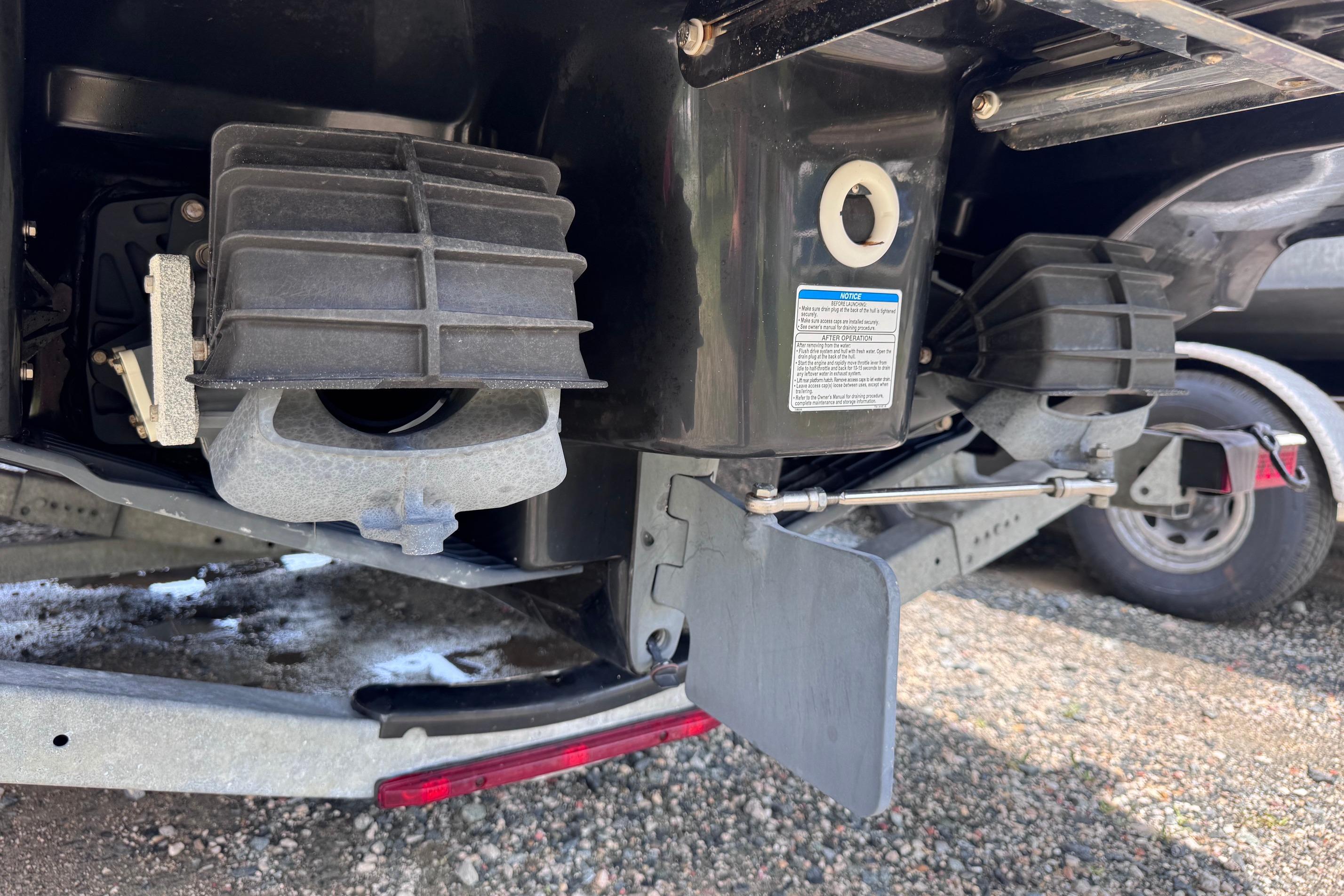 Rear view of a 2019 Yamaha Boats 242SE jet propulsion system.