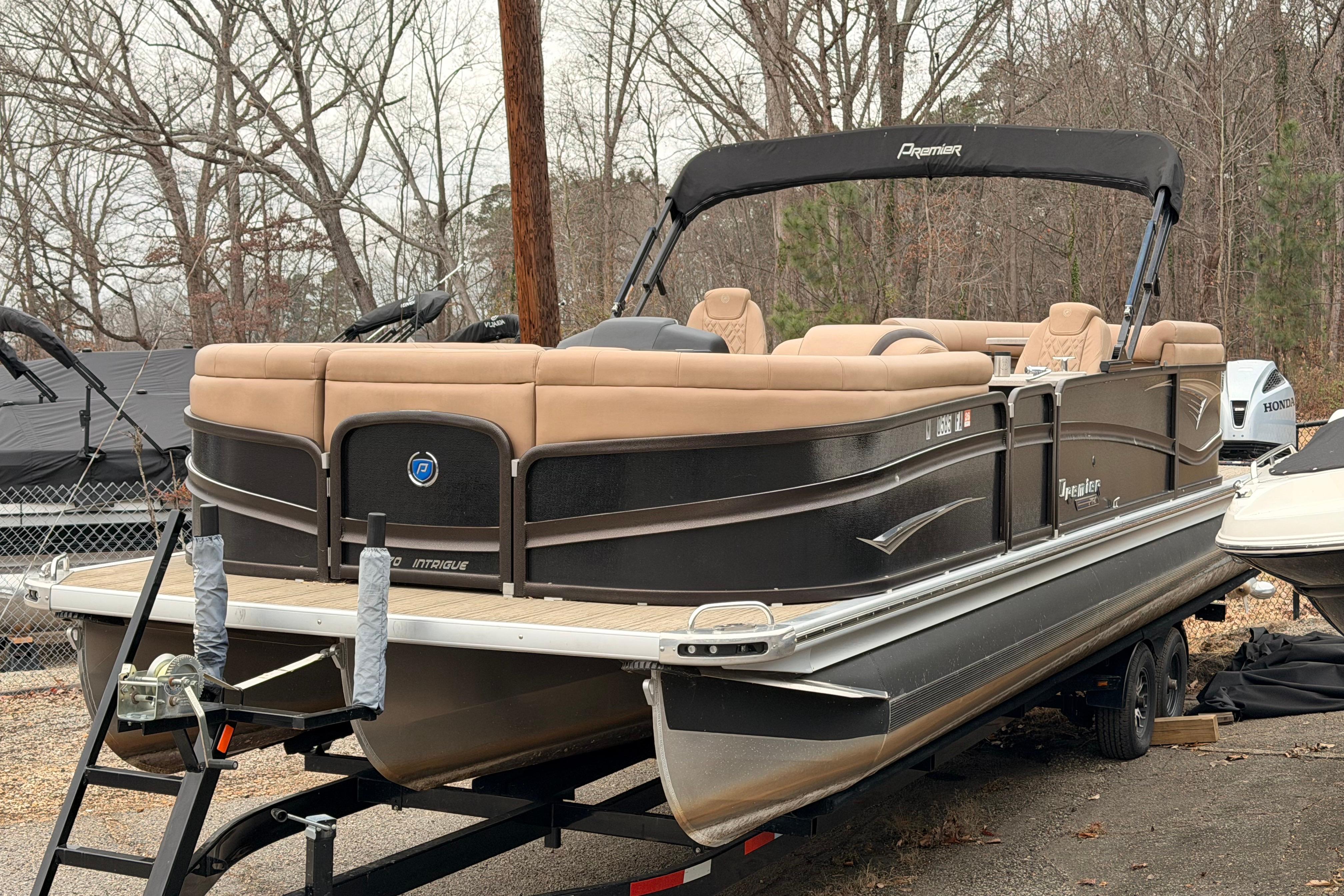 2023 Premier 270 Intrigue REV 10 Wide Twin Engine