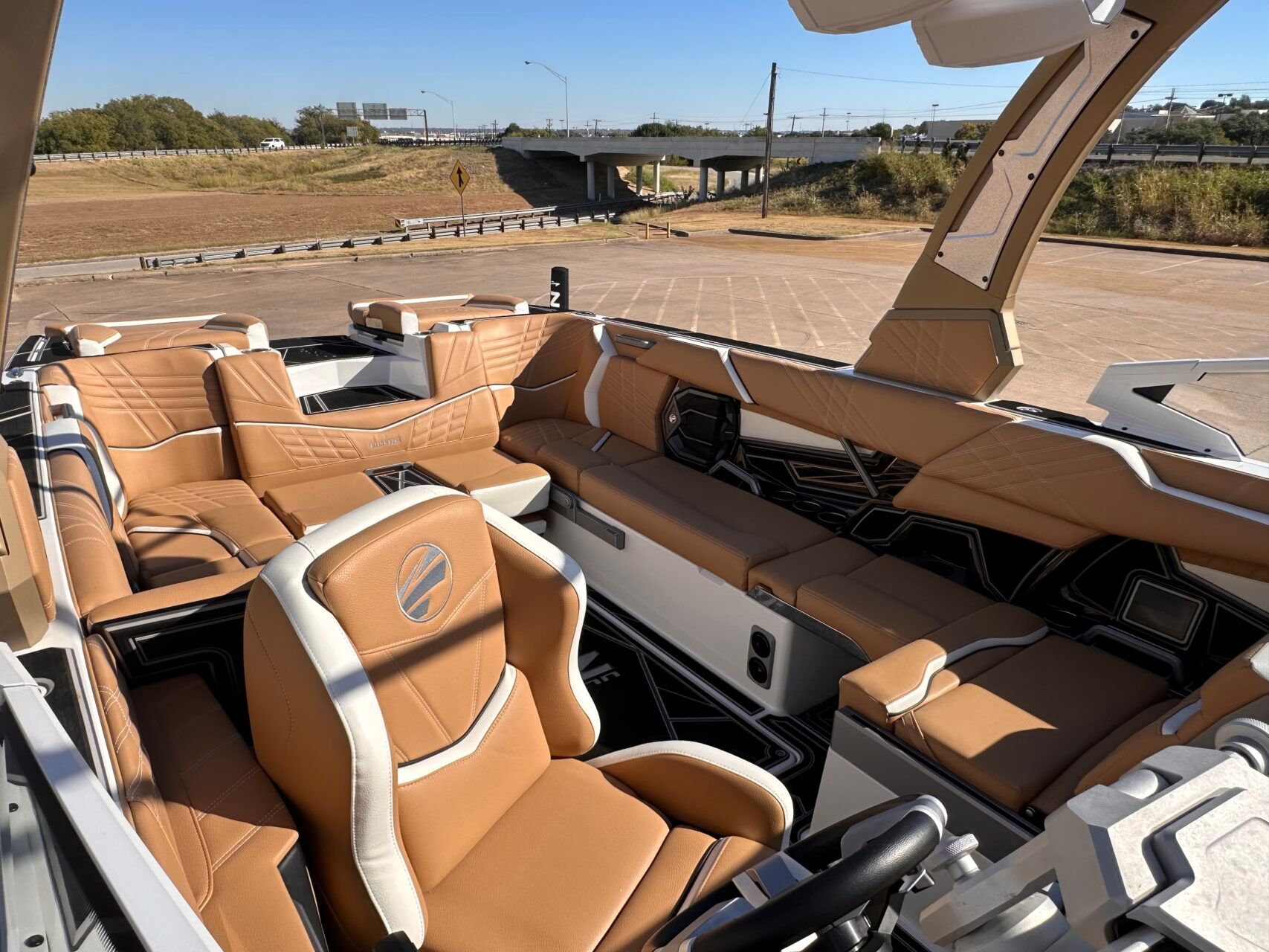2024 Tigé Ultré 25ZX - 23