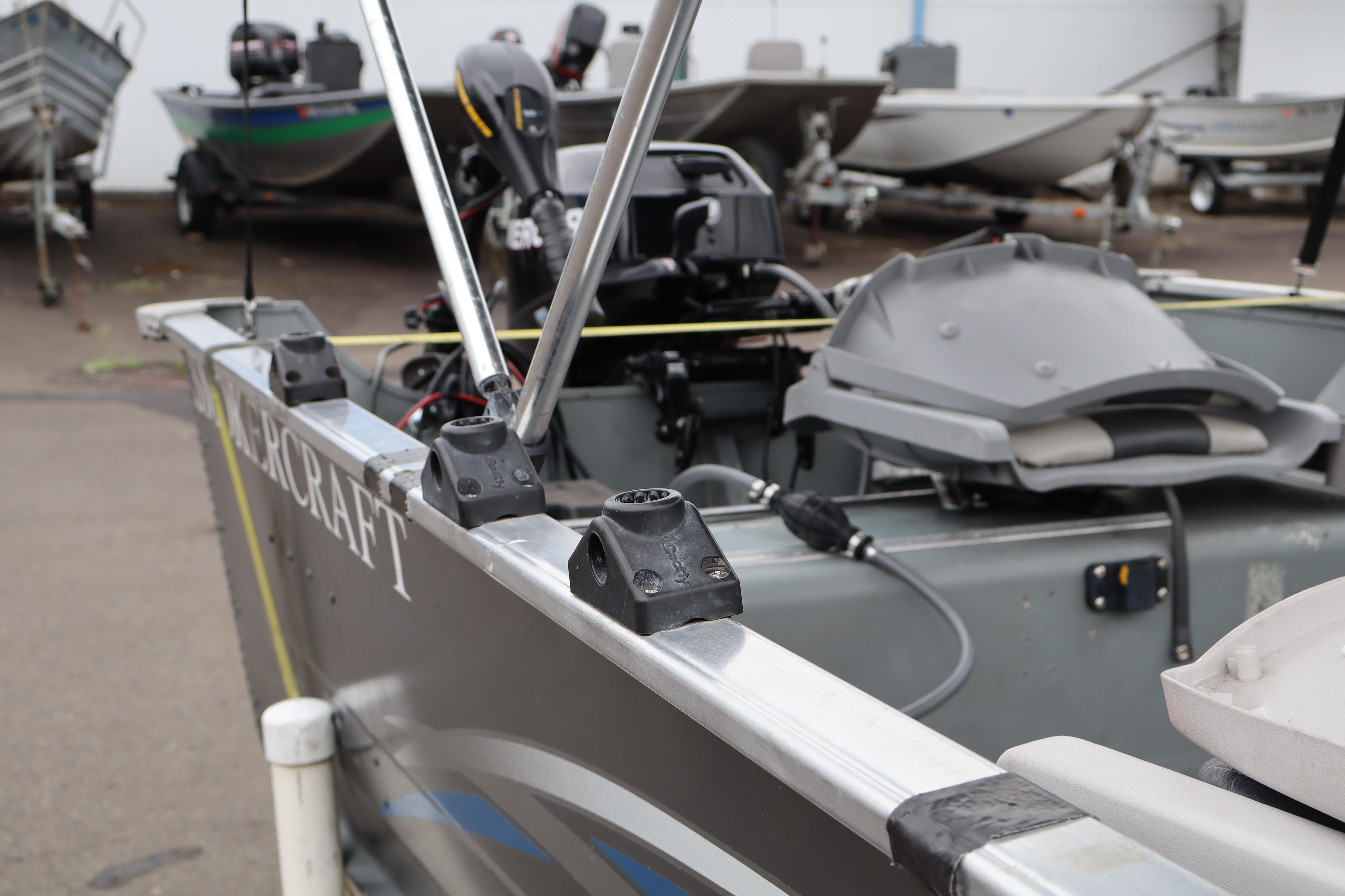 2006 Smoker Craft Alaskan 15 boat, detailed view of interior and equipment.