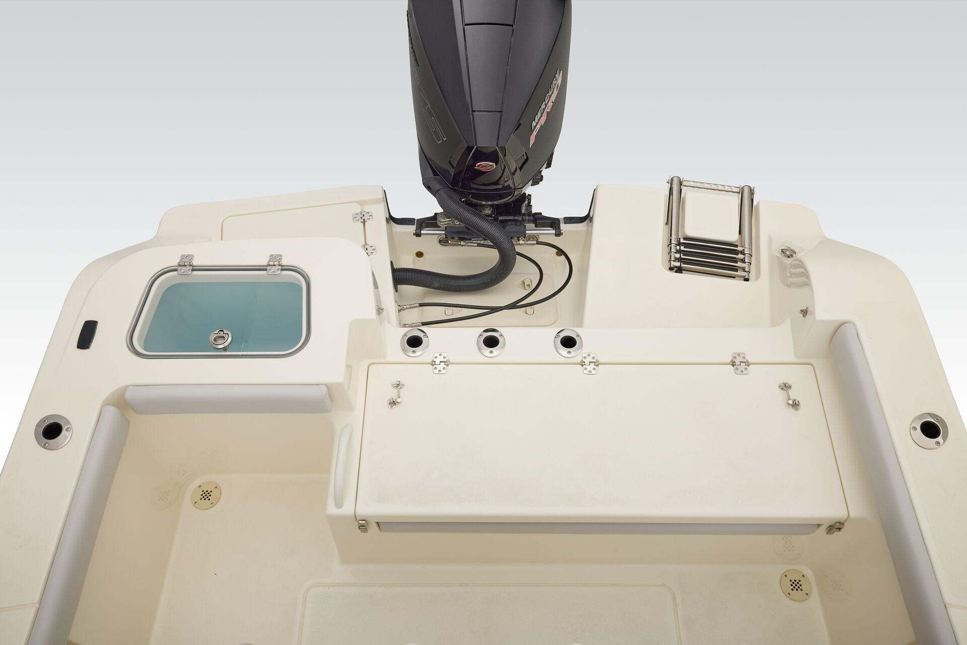 2026 Mako 226 Center Console - 27
