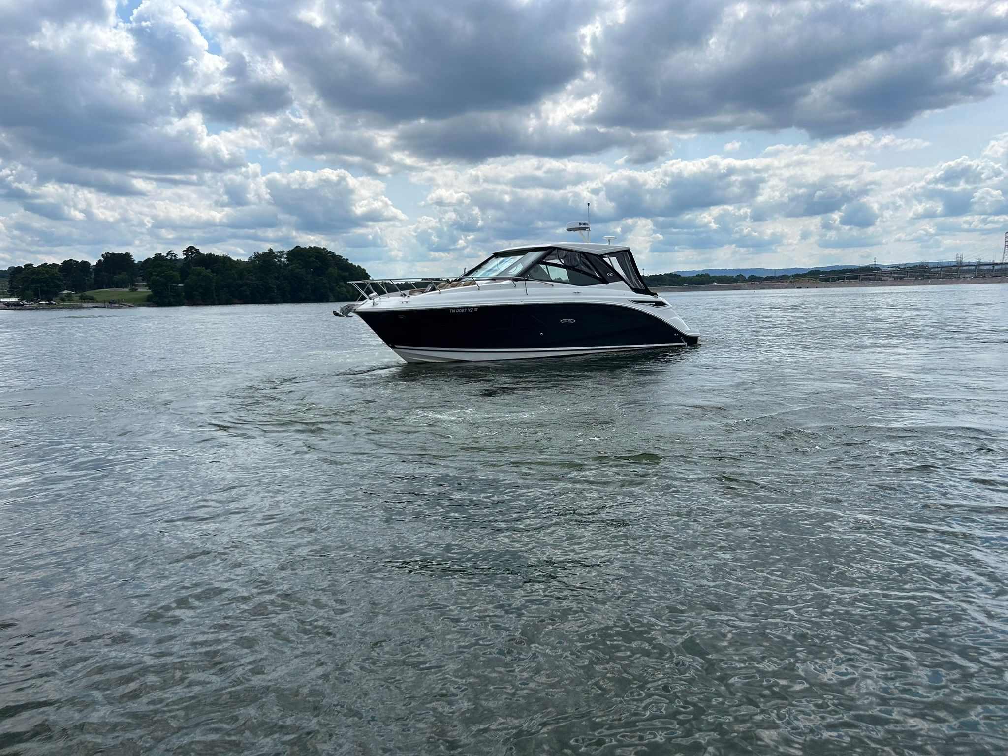 2023 Sea Ray DA320 Coupe - 2