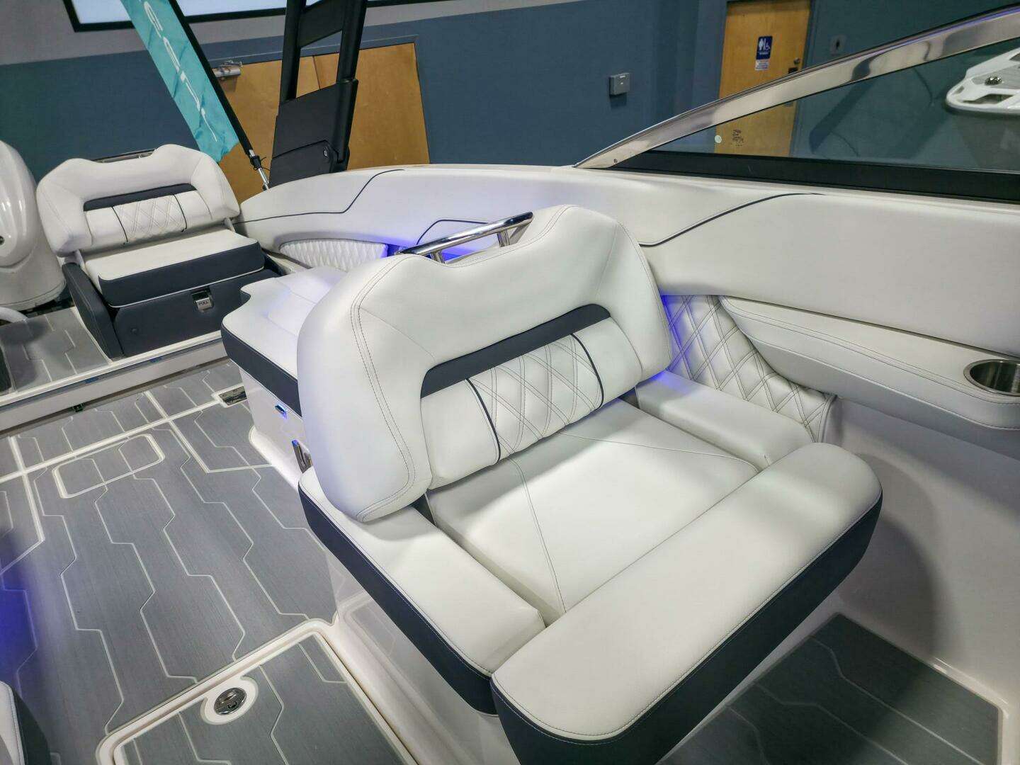 2026 Regal LX6 - Image 14