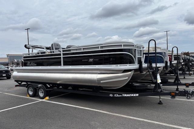2026 Sun Tracker SportFish 22 DLX