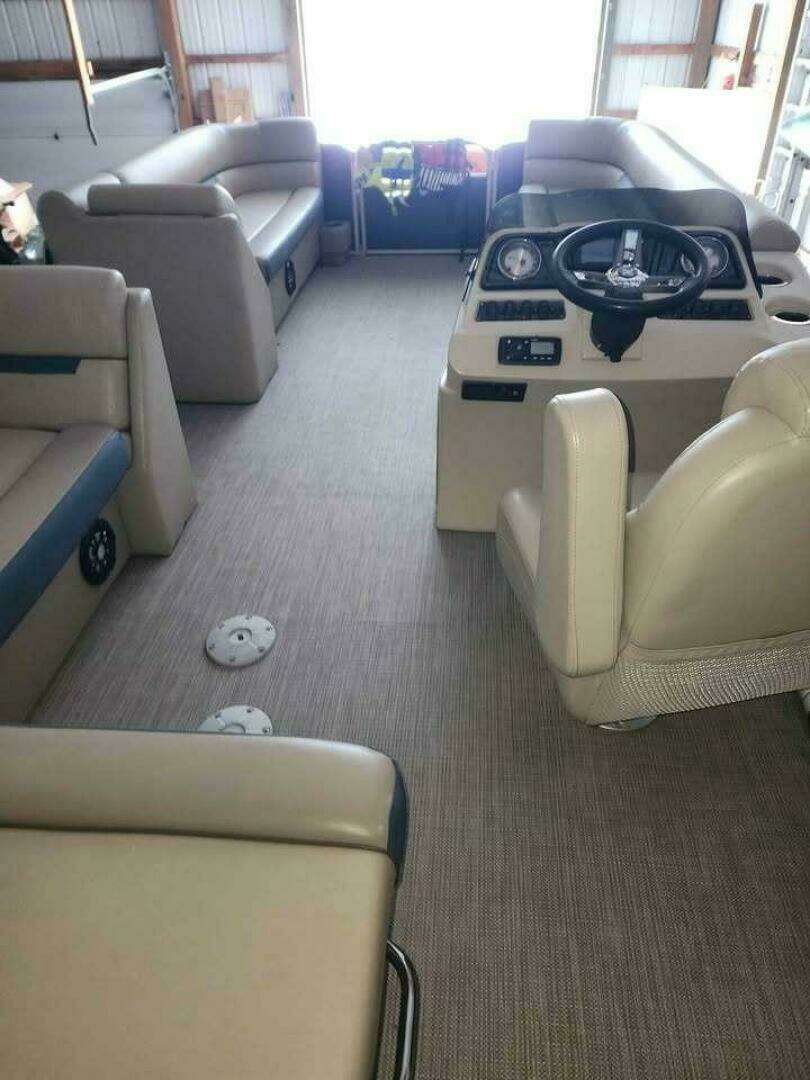 2021 Sweetwater 2286 C - Image 2