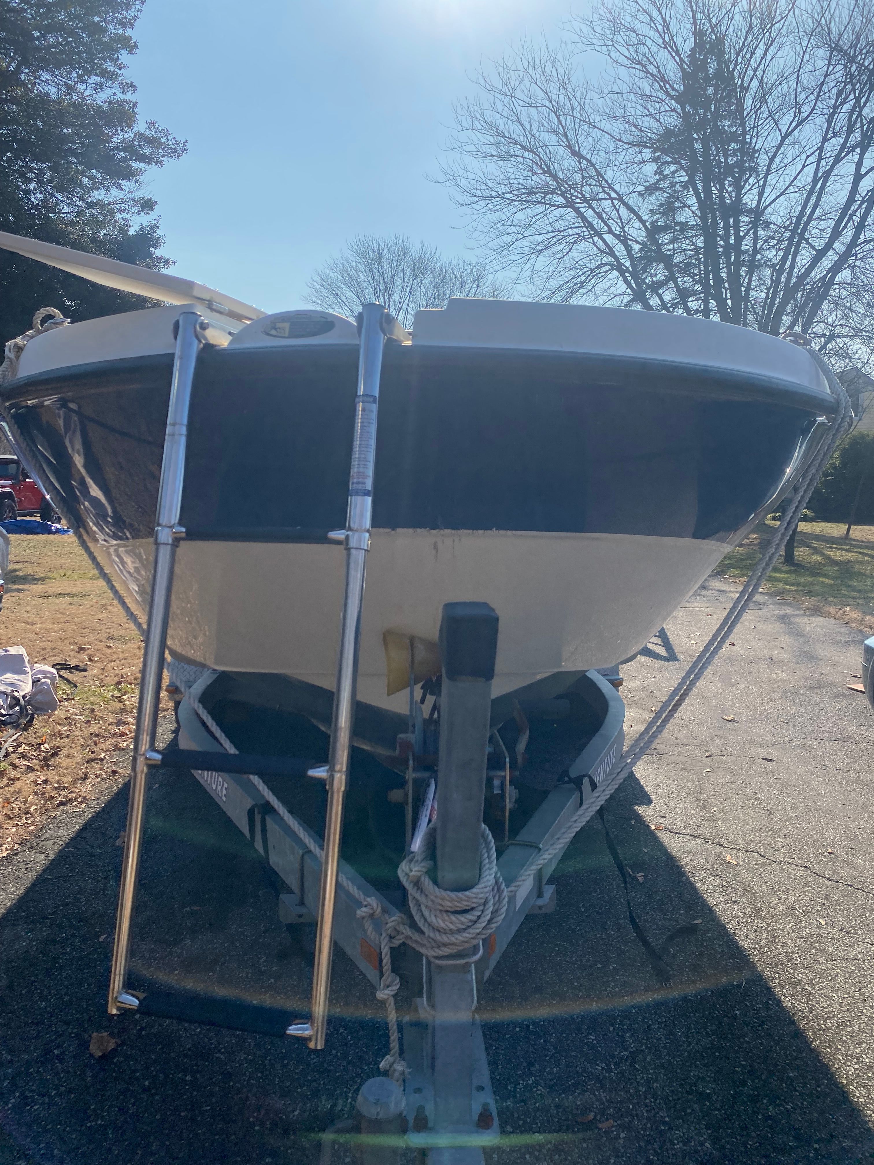 2005 Bayliner 219 - 3