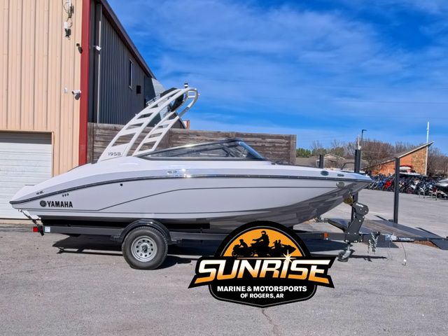2026 Yamaha Boats 195S