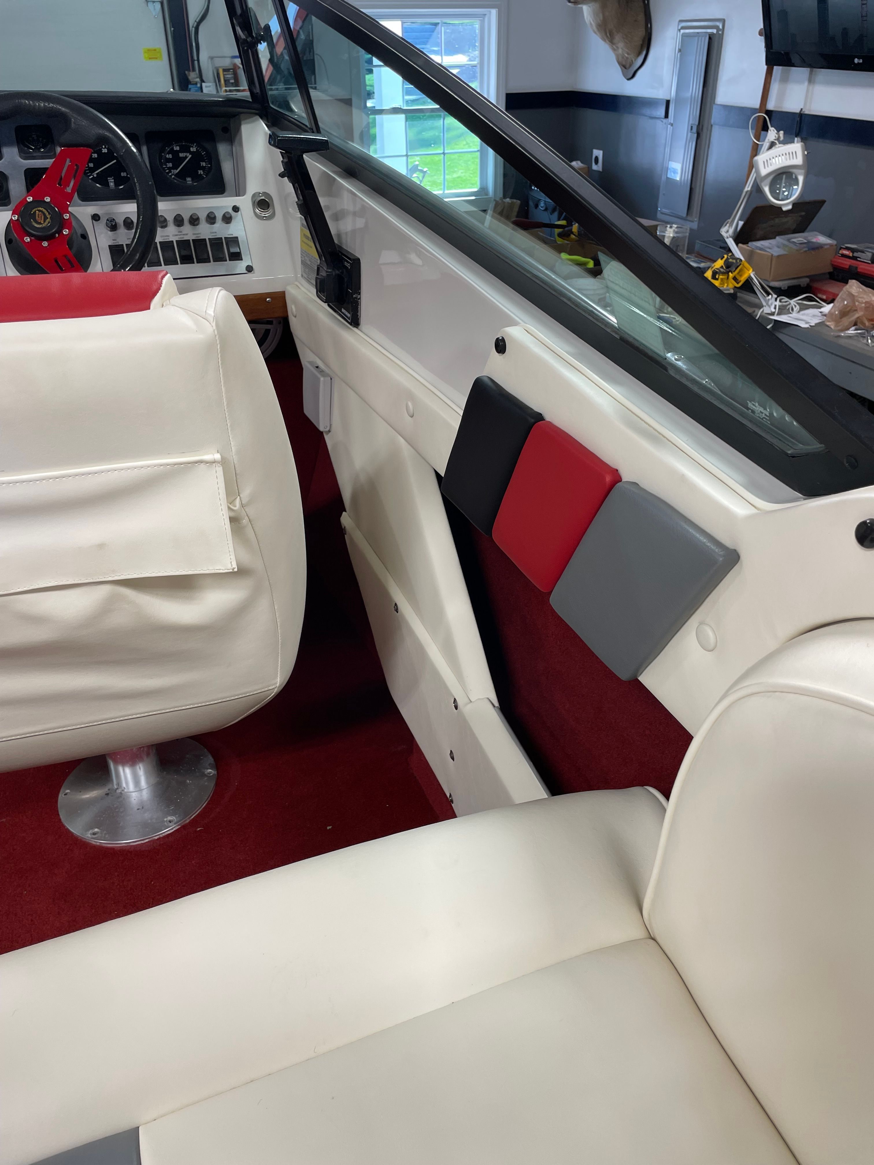 1988 Stingray Maxim 222 SS - 6