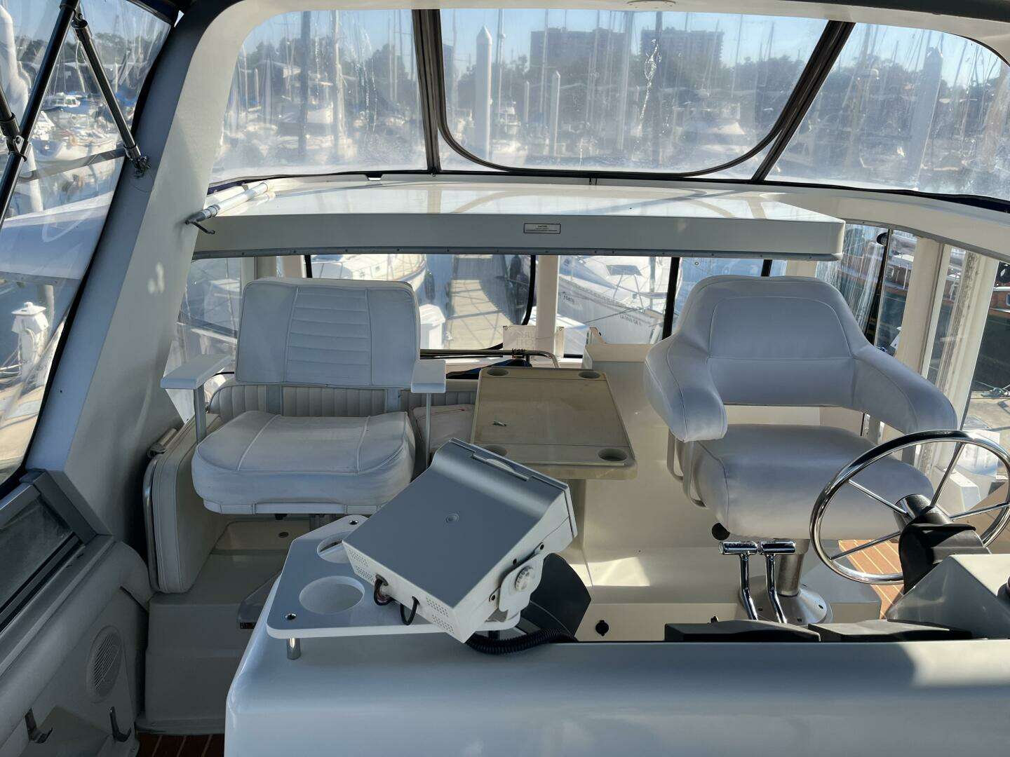 1995 Carver 440 Aft Cabin - Image 50