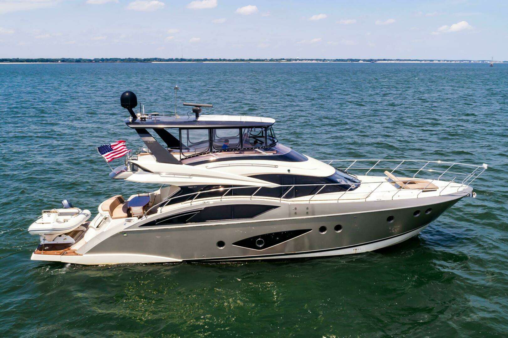 2013 Marquis 63 Sport Yacht - Image 19