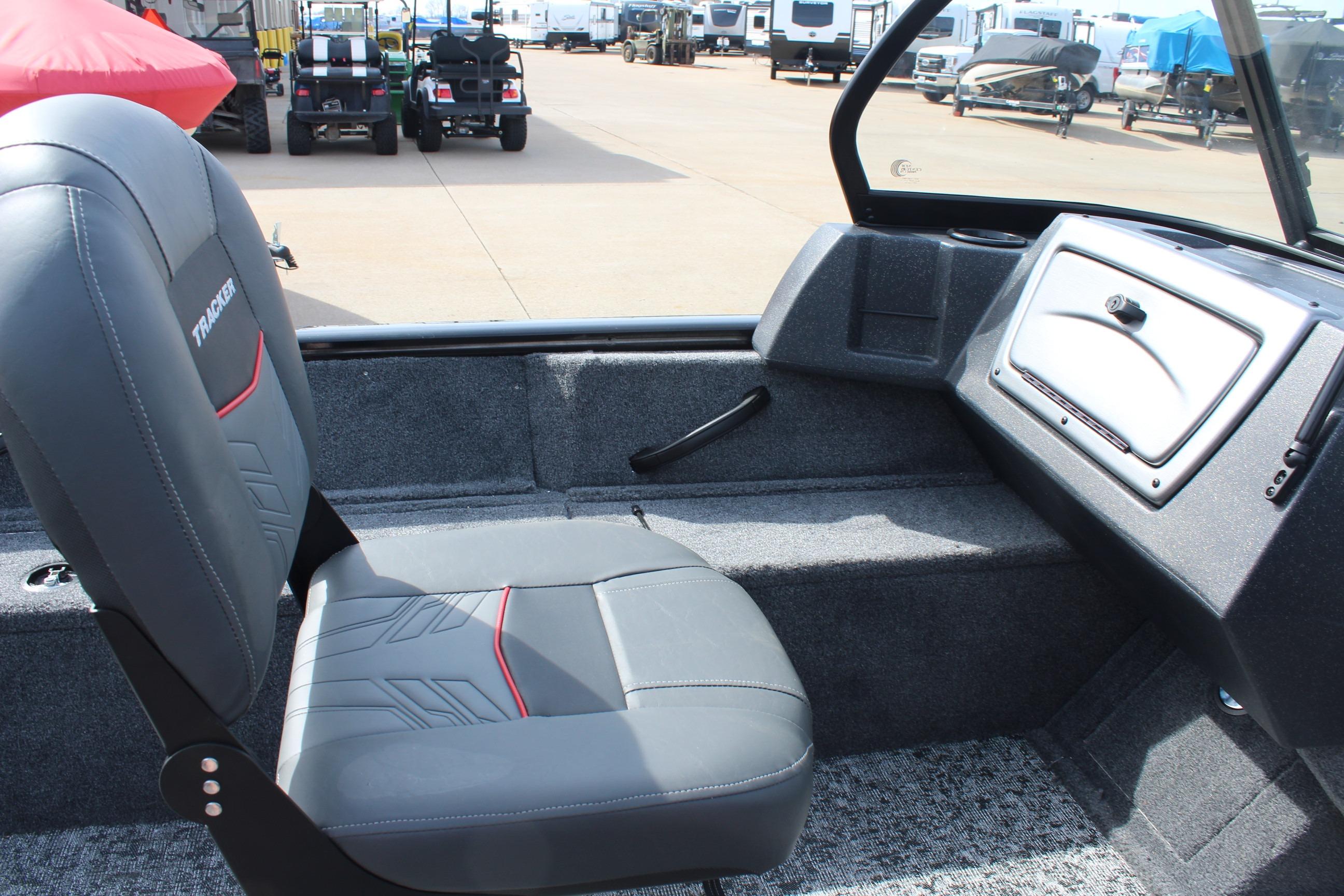 2026 Tracker Targa V-18 Combo boat interior with gray seating and dashboard view.