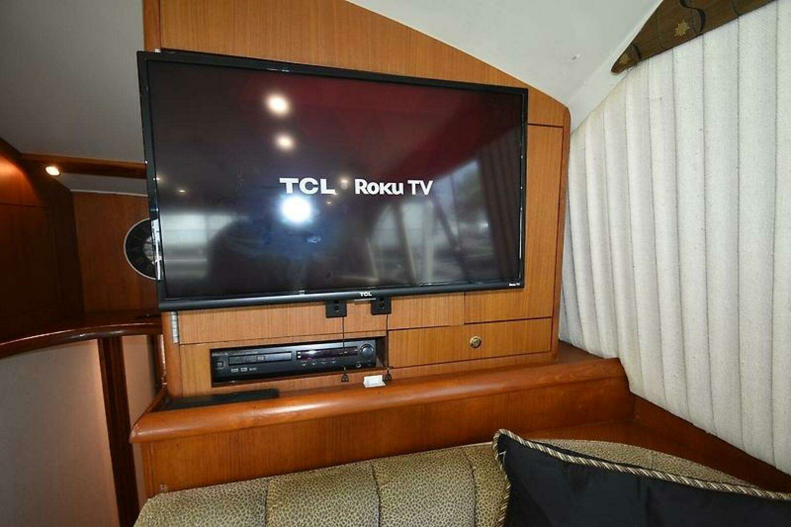 1997 Ocean 48 Convertible - Image 26