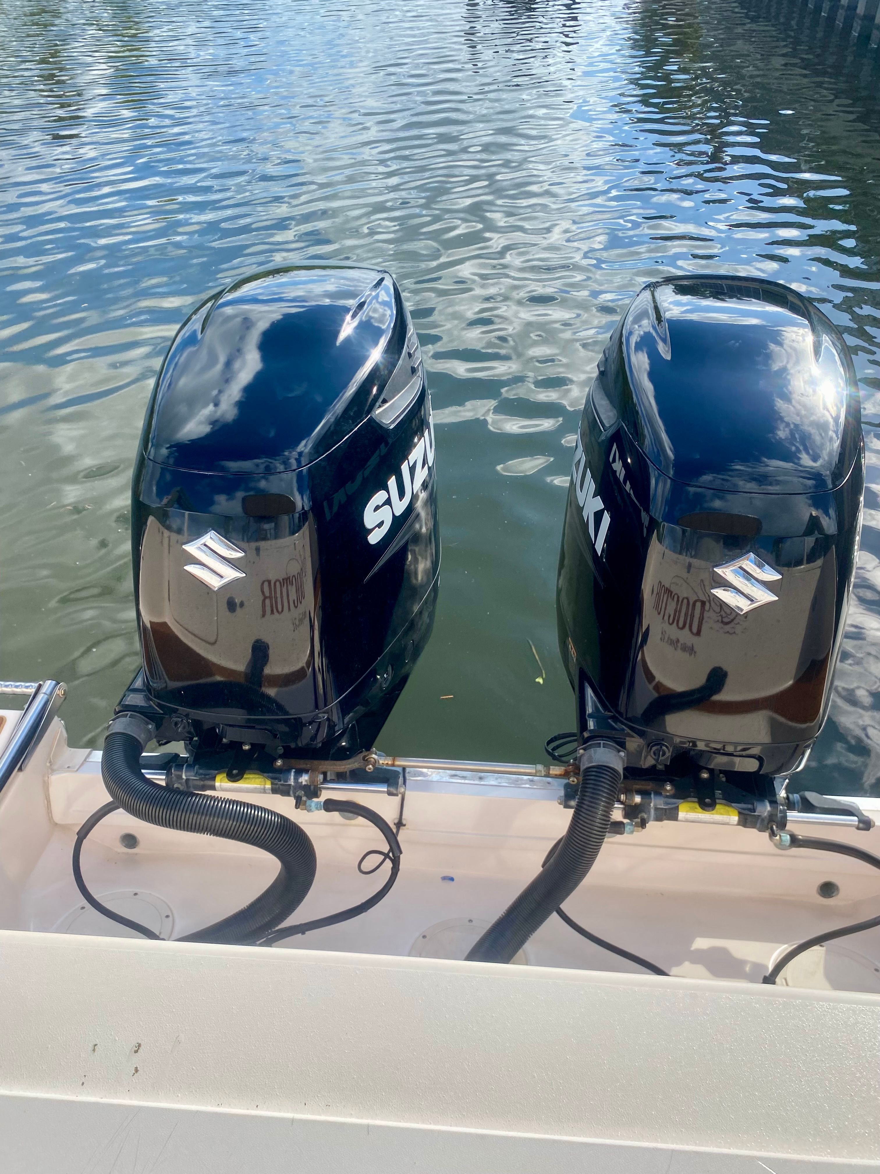 2006 Grady-White Marlin 300 - 10