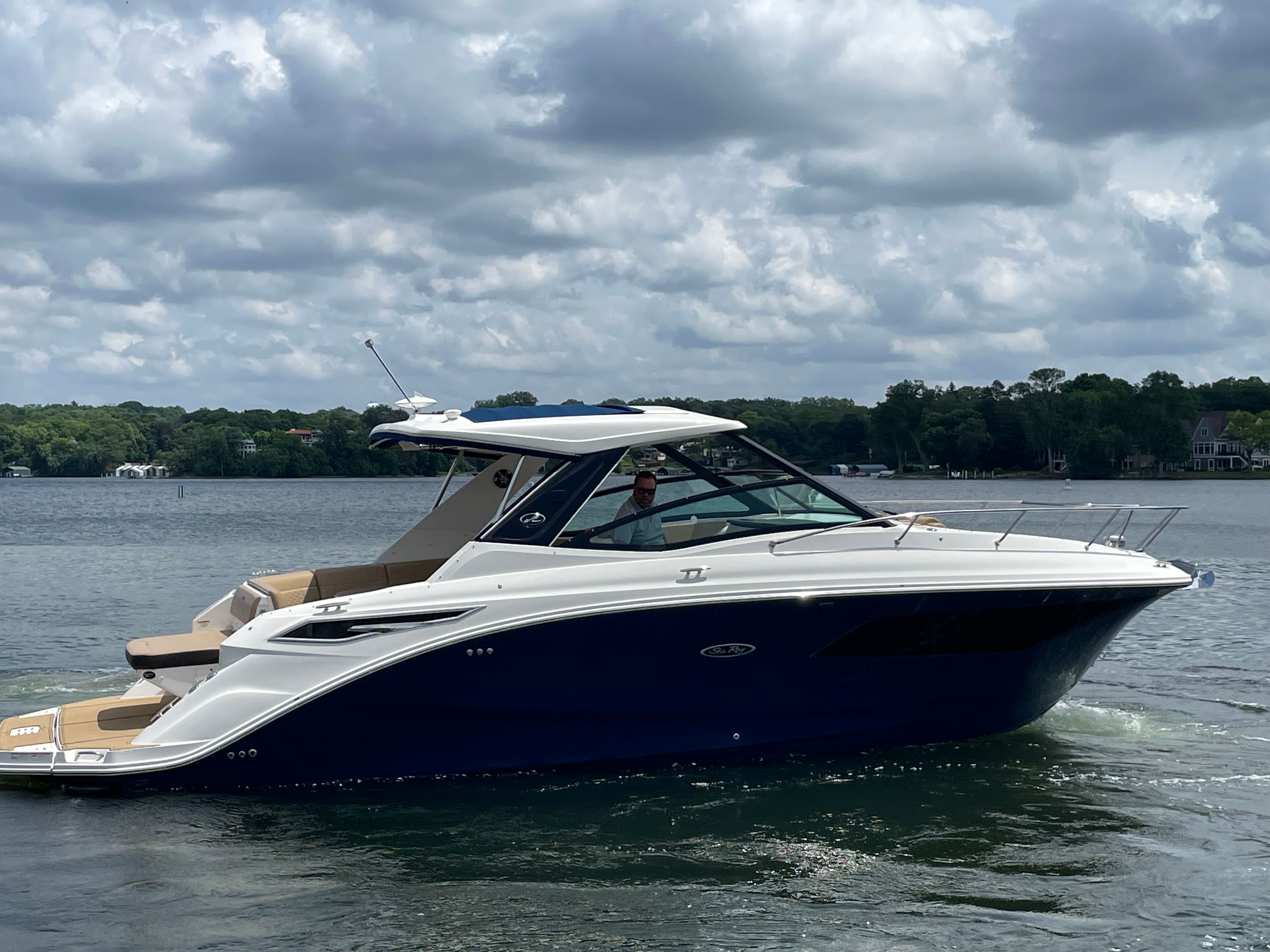2020 Sea Ray Sundancer 320 - 6