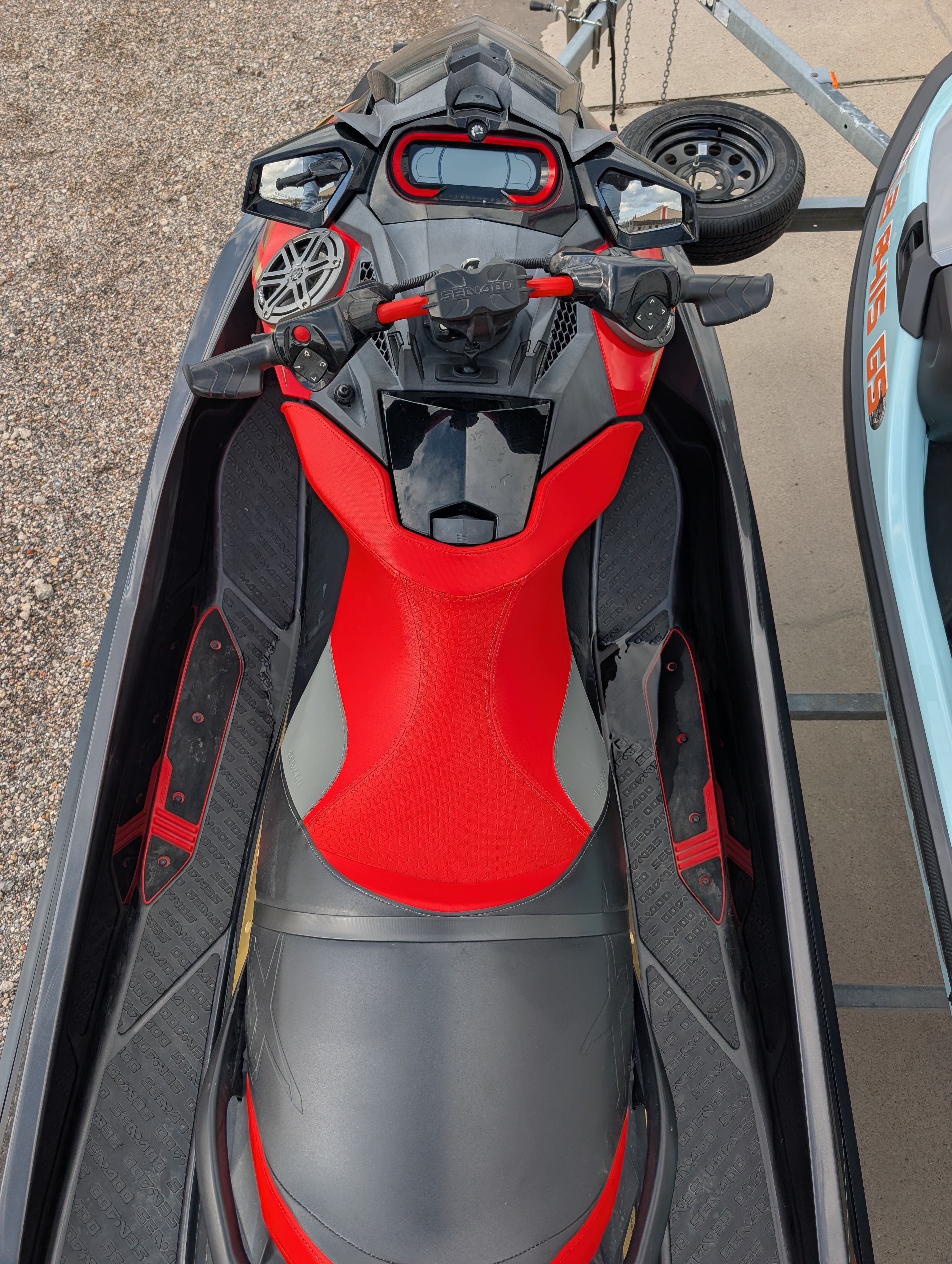2019 SEA-DOO 300 RXT - Image 10
