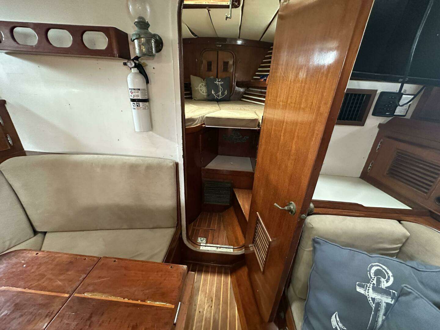 1986 Oceanic — - Image 158
