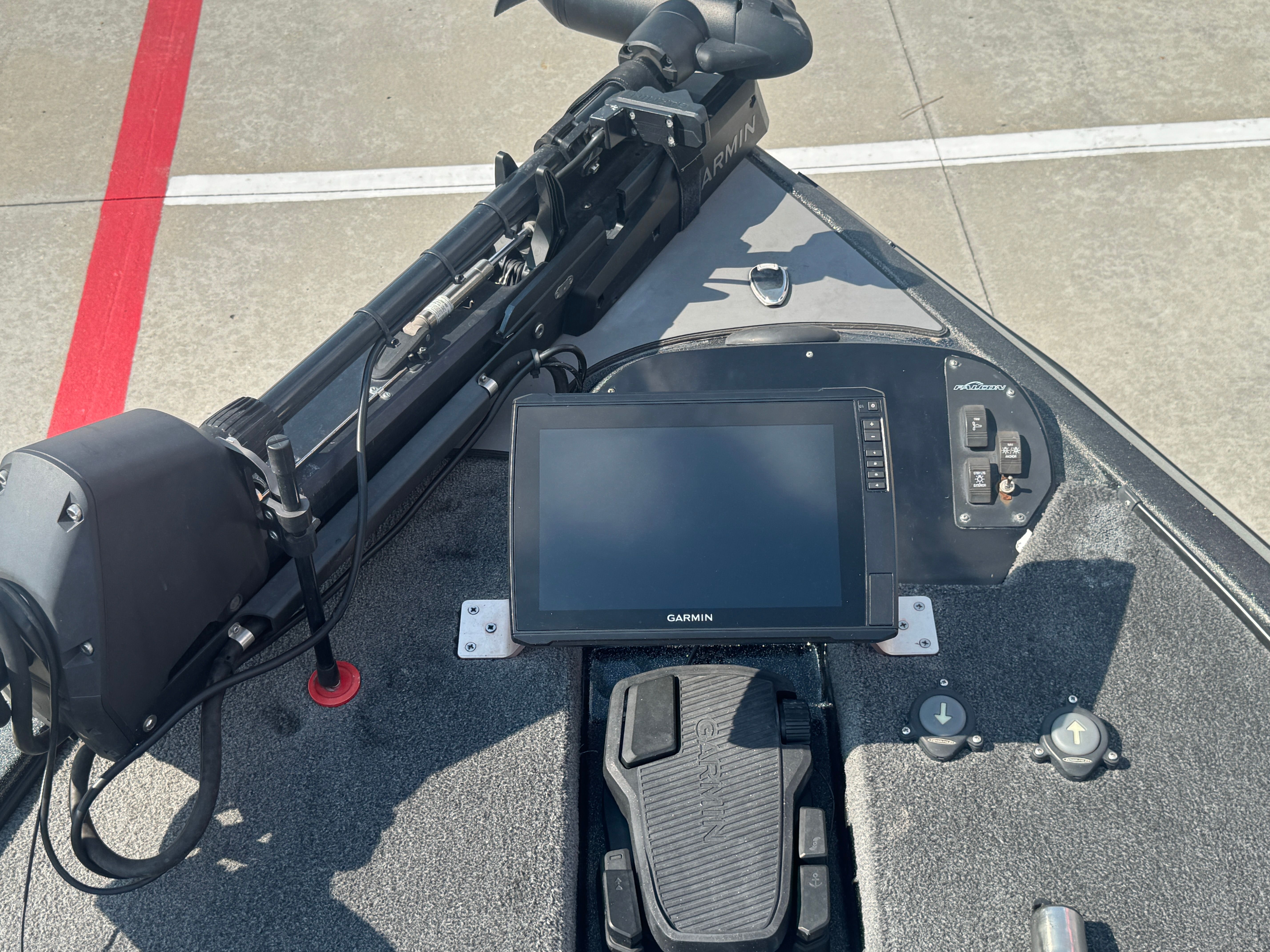 2019 Falcon F215 - 12