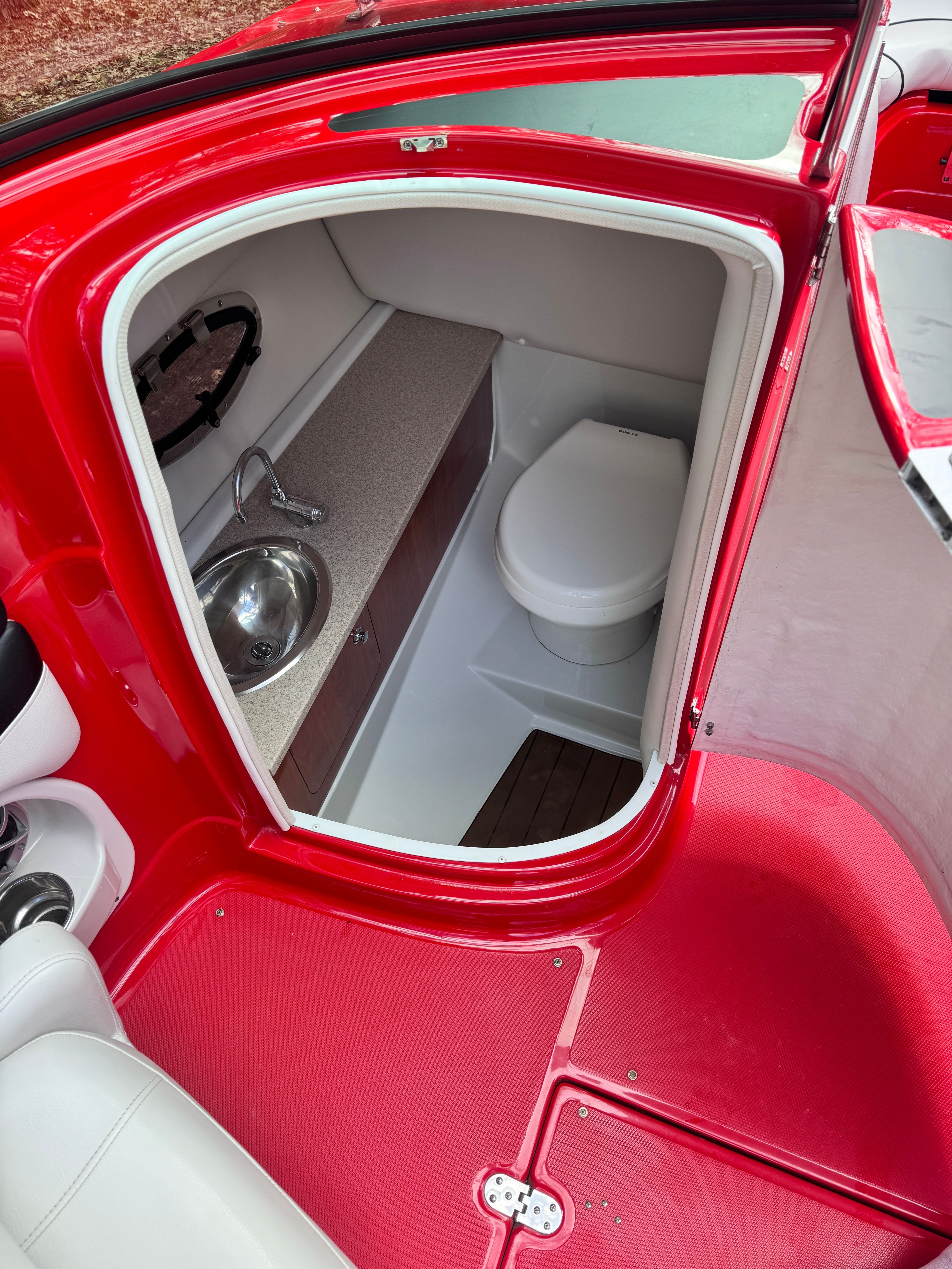 2014 Crownline Eclipse E4 - 12
