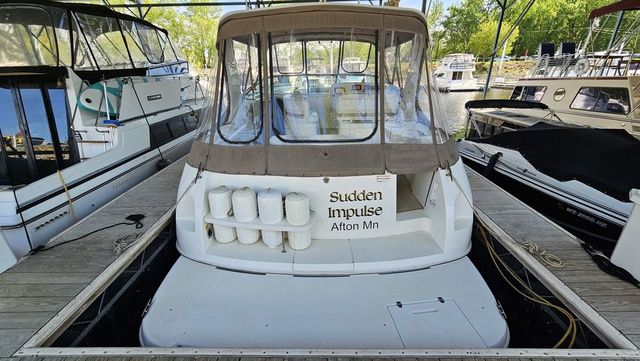 1996 Cruisers Yachts 3570 Esprit - 5