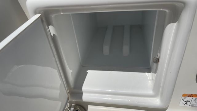2022 Ranger 2510 Bay - 13