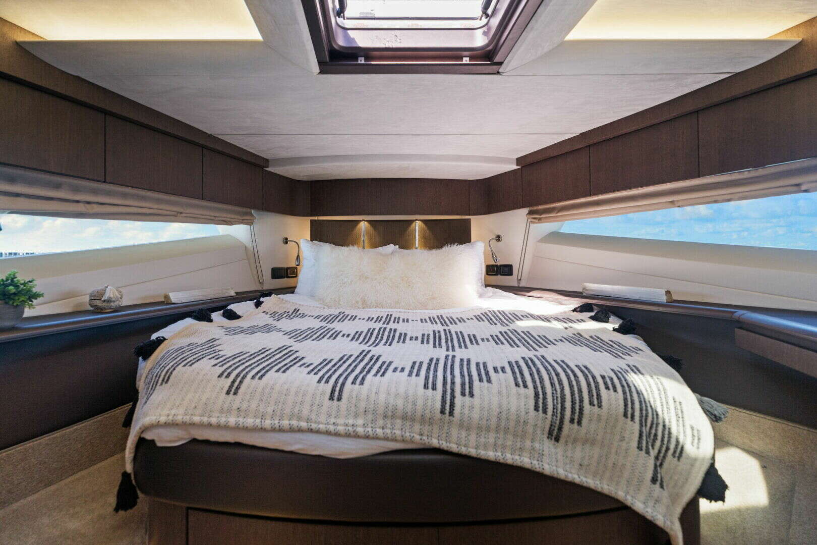 2020 Galeon 680 FLYBRIDGE - Image 43
