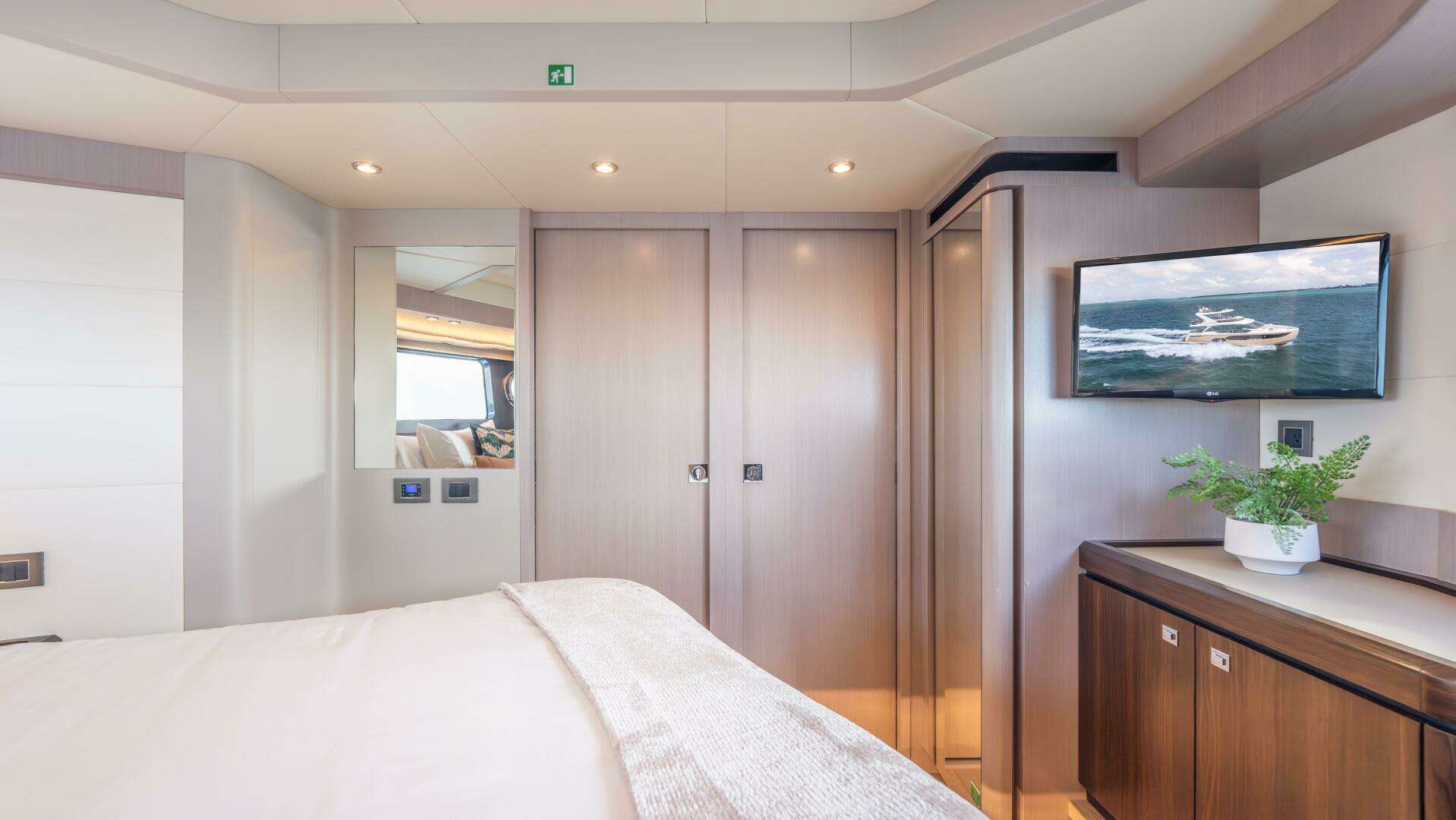 2019 Absolute 58 Fly - Image 39