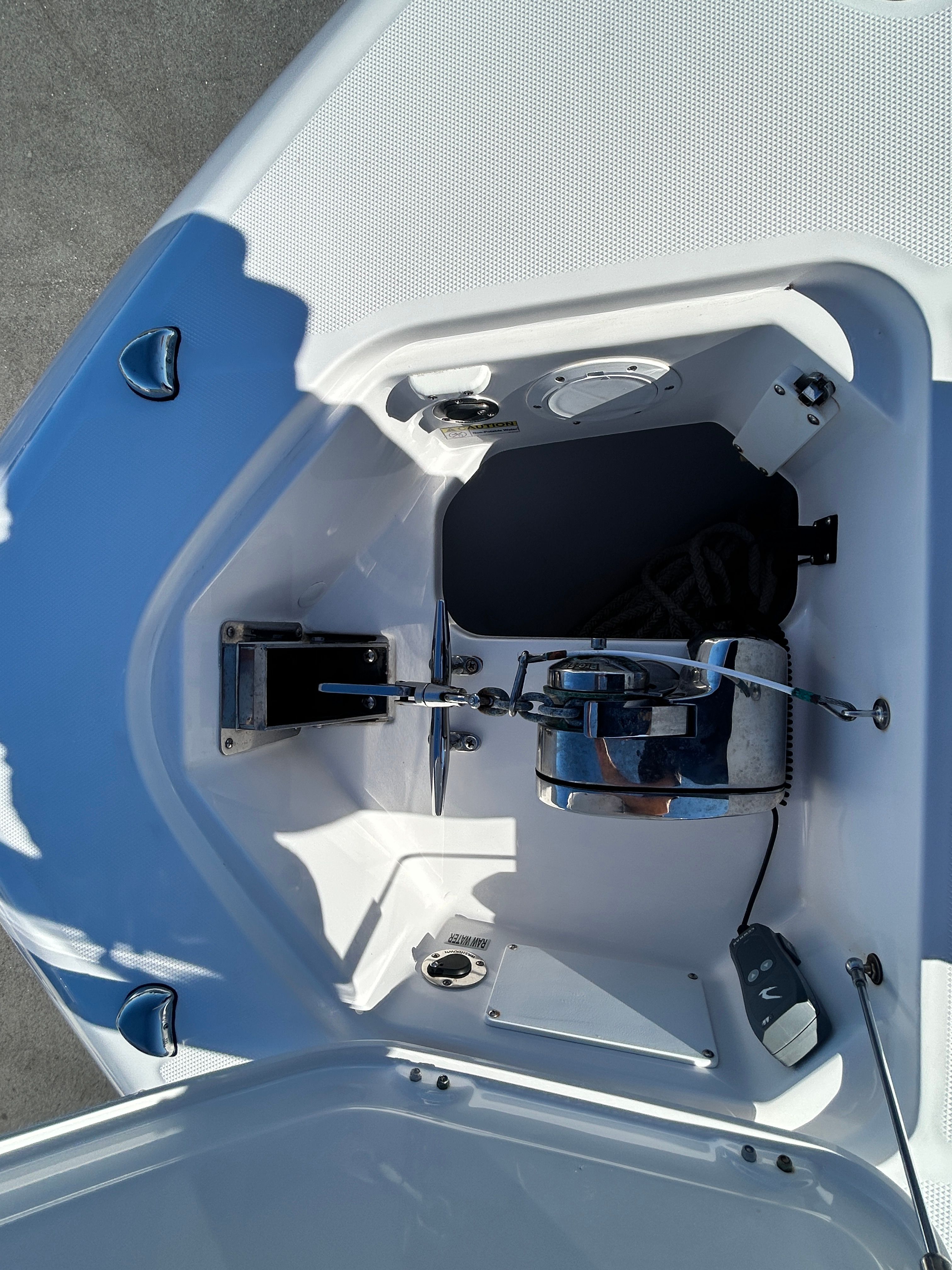 2020 Everglades 395 Center Console - 52