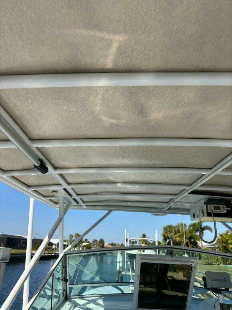 1987 Chris-Craft 284 - Image 8