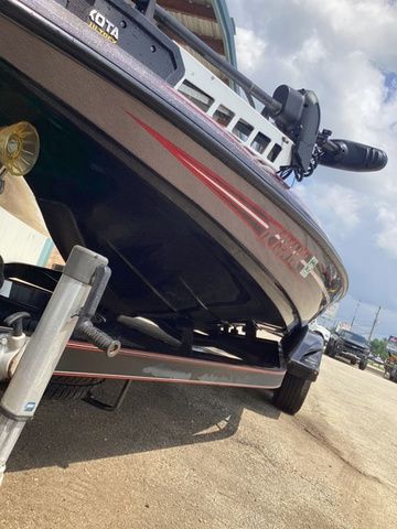 2018 Skeeter FX21 - 13