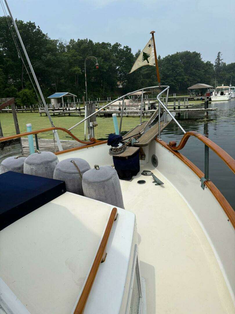 1978 Grand Banks 36  Classic - Image 34
