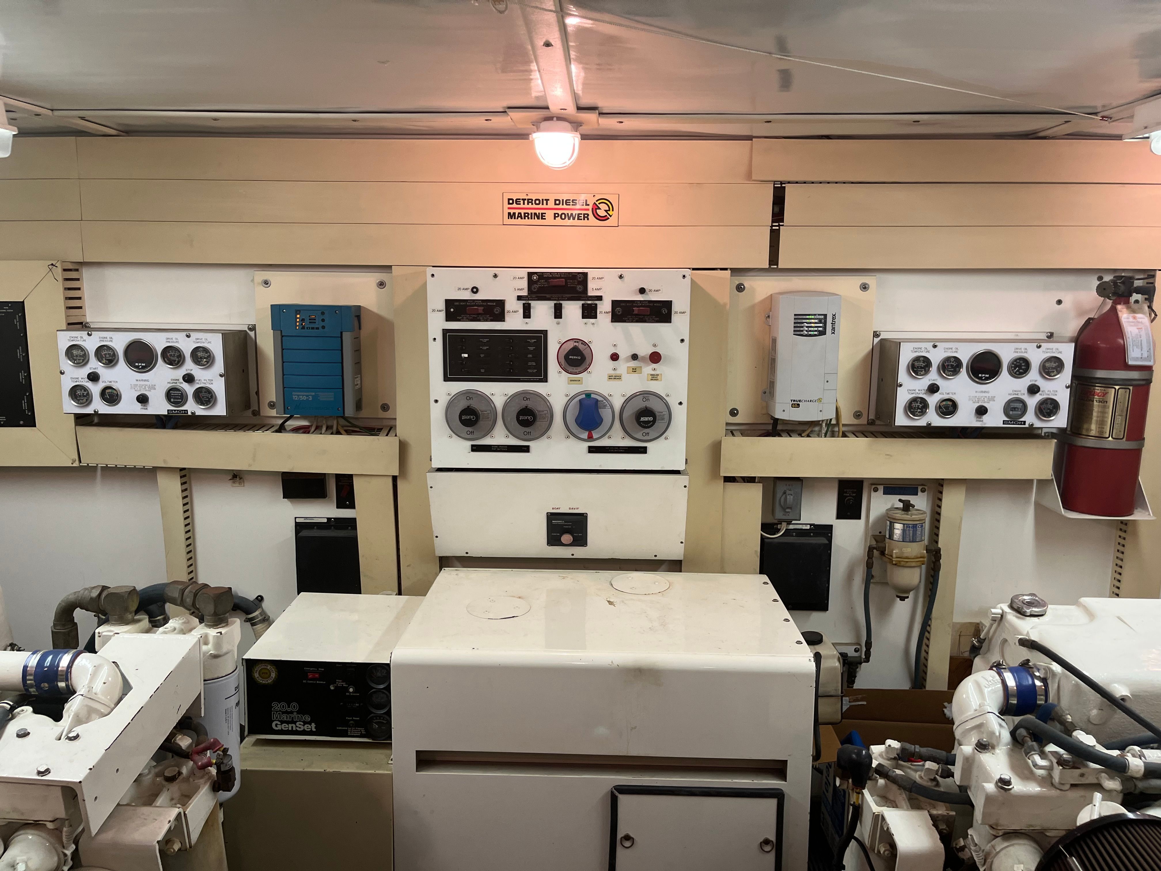 1994 Viking Motor Yacht - 50