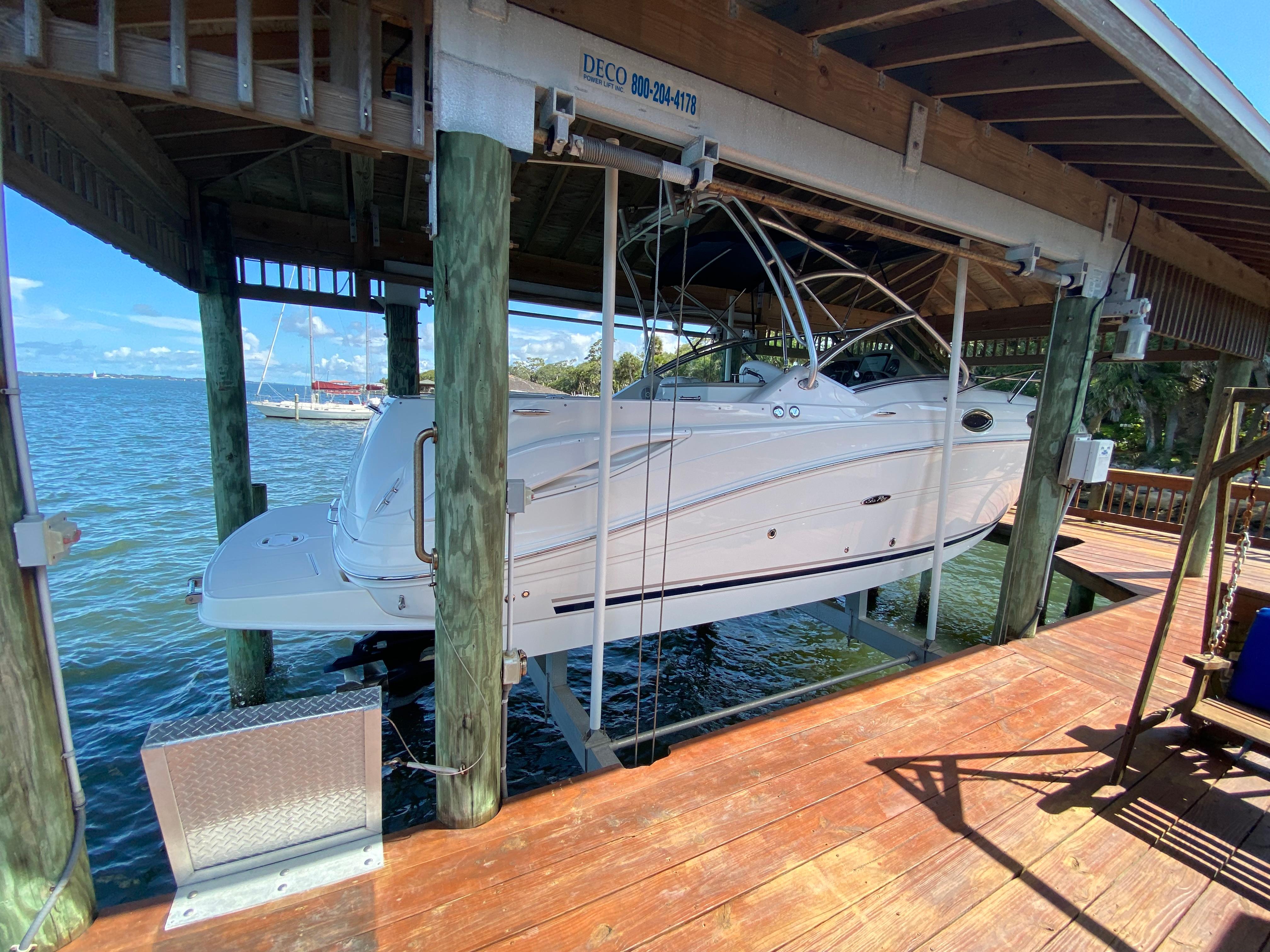 2008 Sea Ray 270 Amberjack