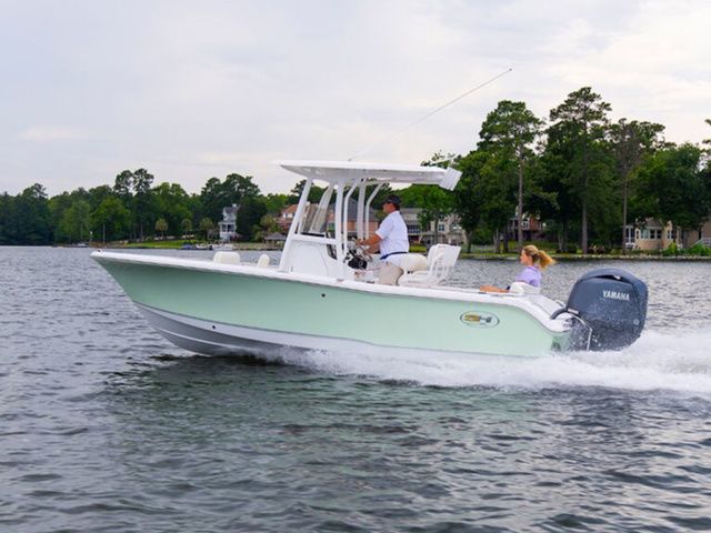 2027 Sea Hunt Ultra 219 - 2