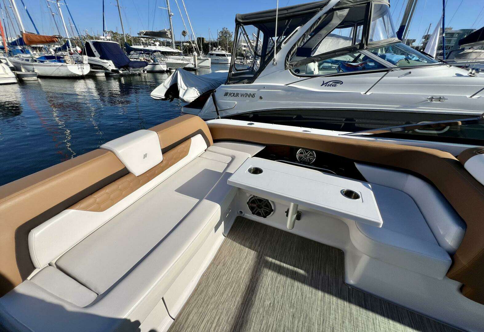 2019 Four Winns H290 - Image 19