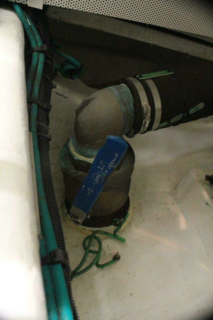 2004 Horizon P70 - Image 53
