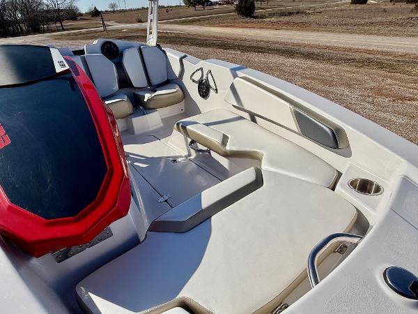 2015 Scarab 165 - 68