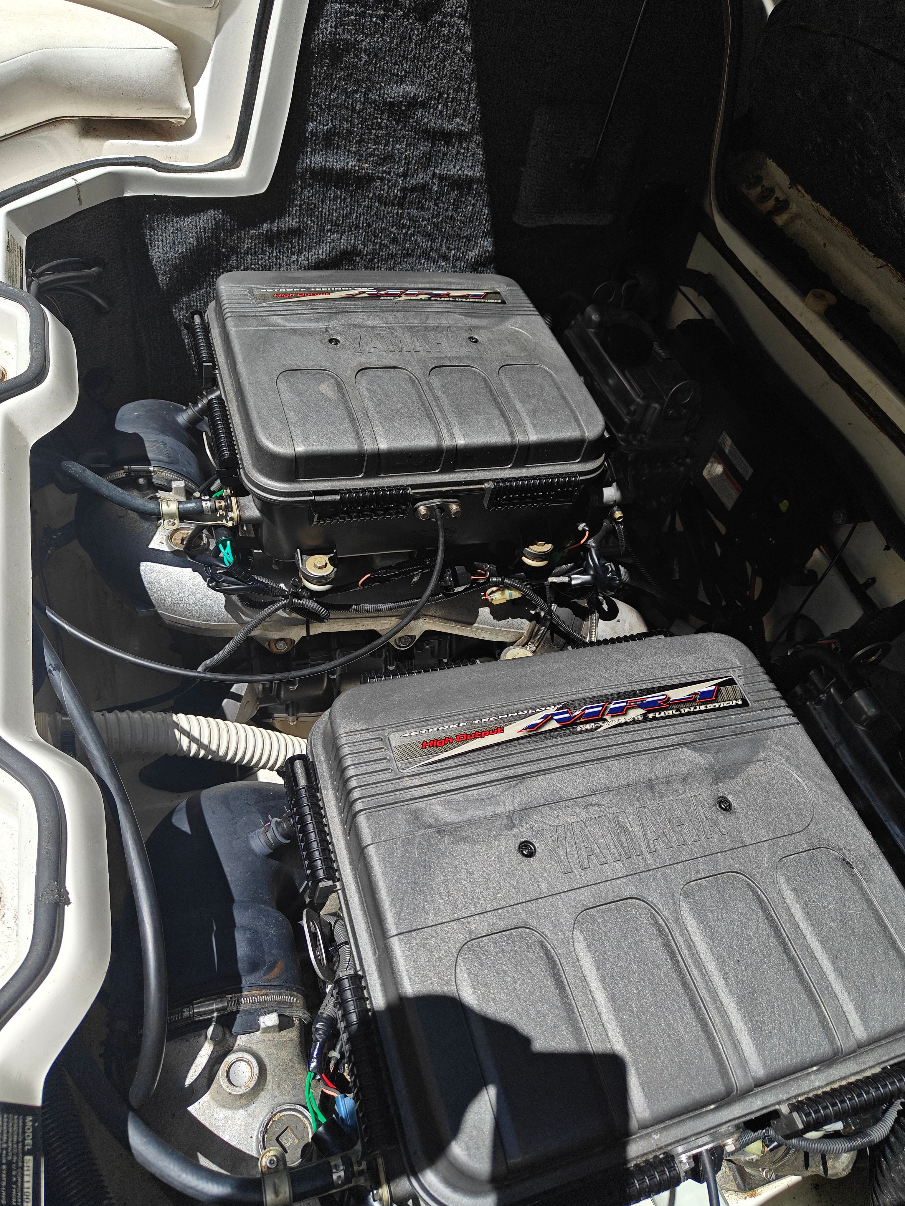 2005 Yamaha Boats AR230 HO - 8