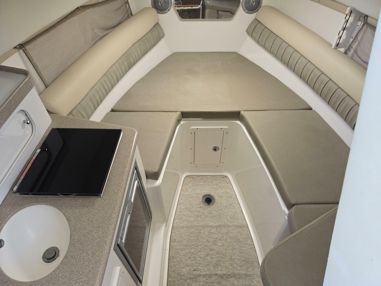 2009 Century 2400 Walkaround - Image 3