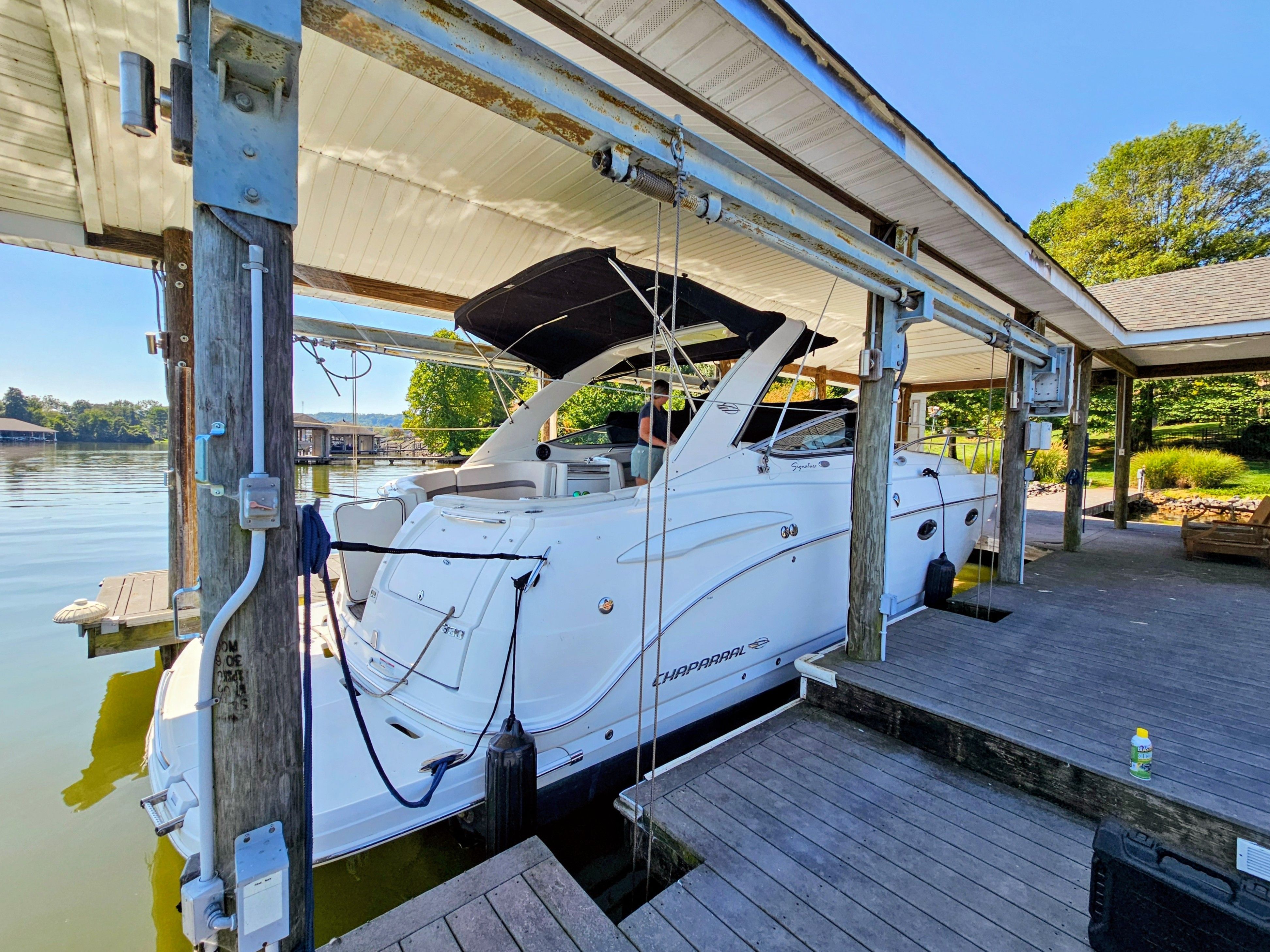 2007 Chaparral Signature 330 - 2