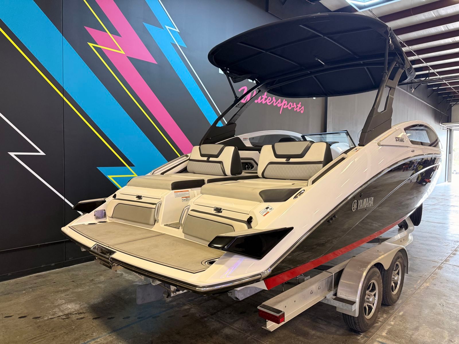 2020 Yamaha Boats 275SE - 3