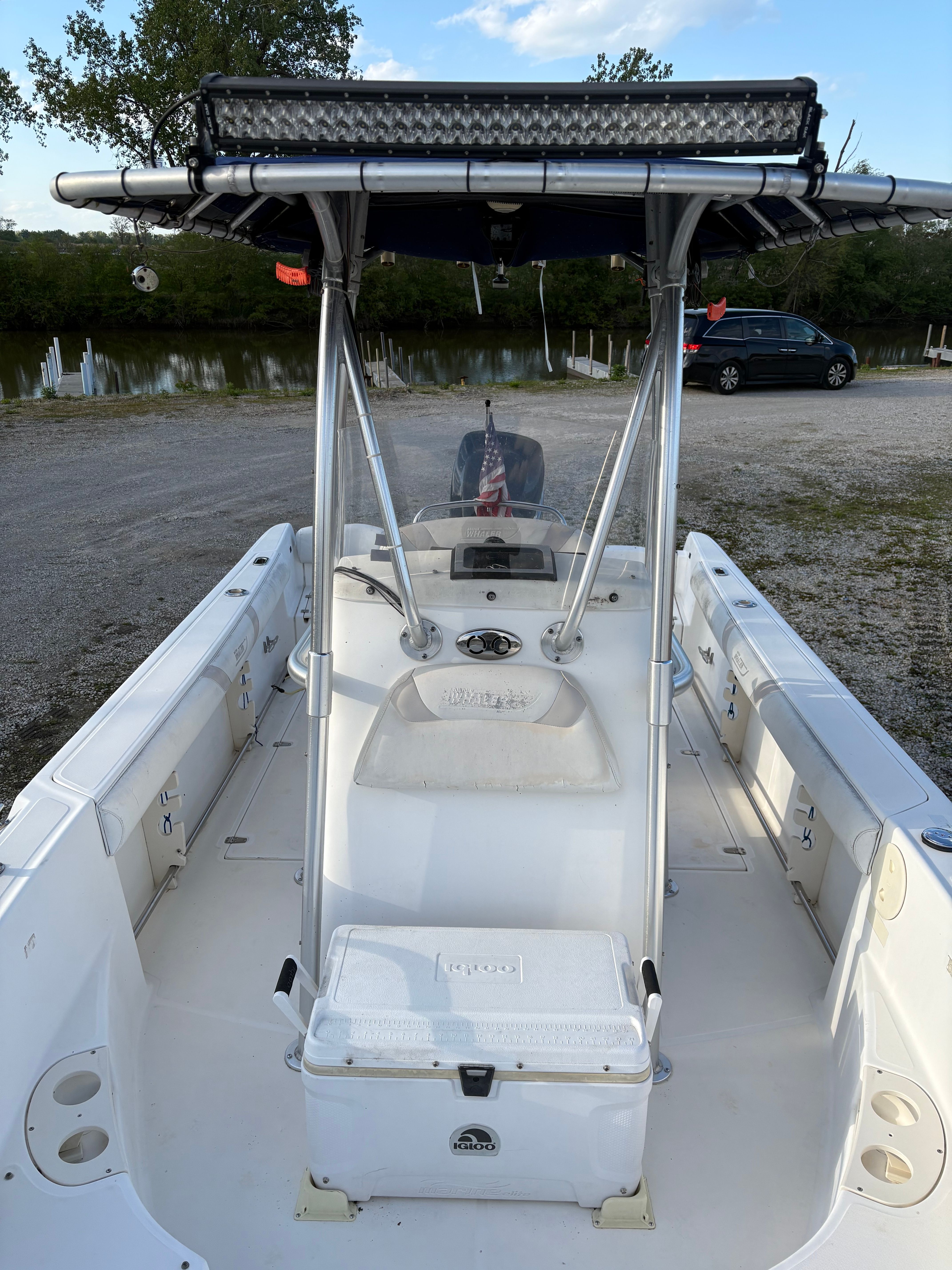 2003 Boston Whaler 210 Outrage - 3