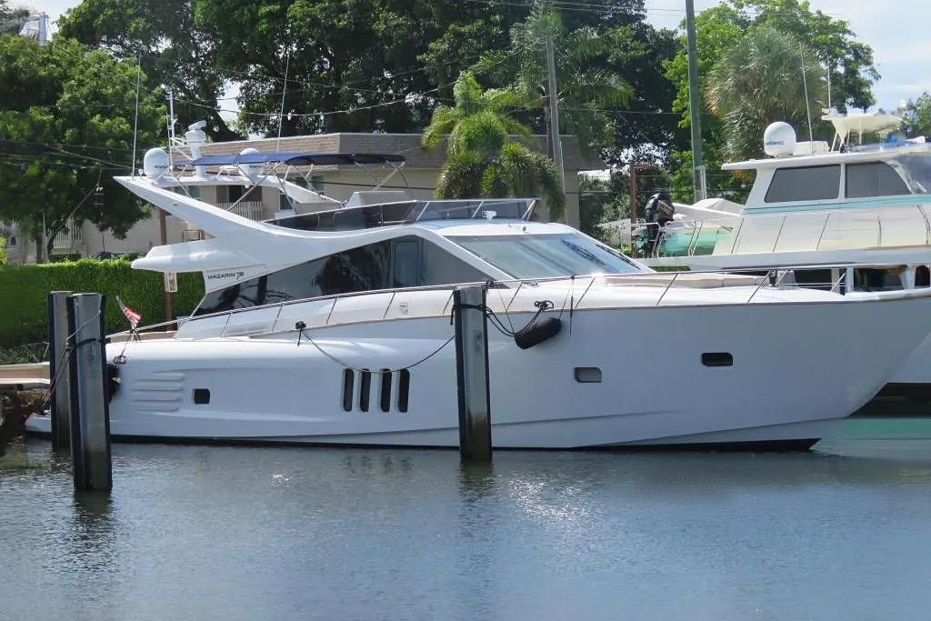 2015 Mazarin 72 Sport Fly