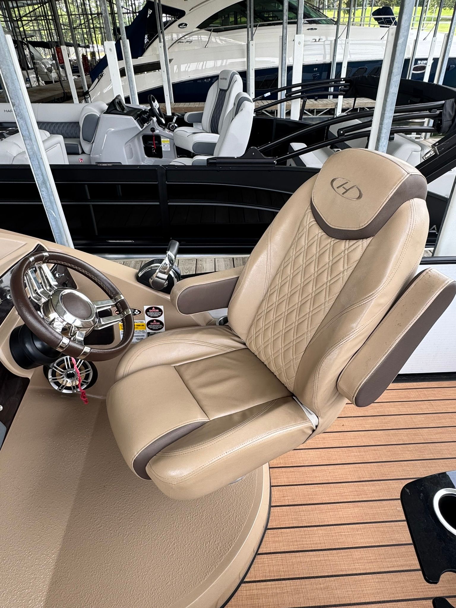 2017 Harris 230 GM - 5