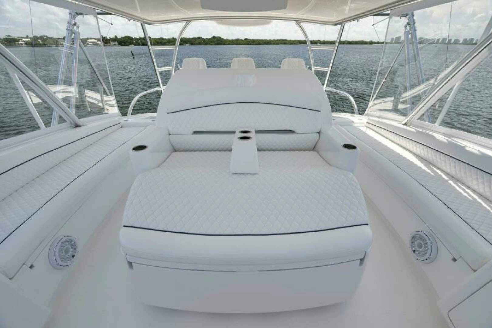 2024 Viking 68 Convertible - Image 60