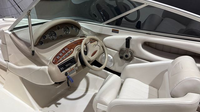 2000 Maxum 1900 SR W/ 4.3 Mercury - 10