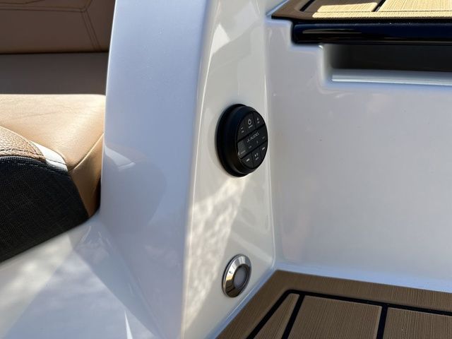 2026 Nautique Super Air Nautique G23 - 28
