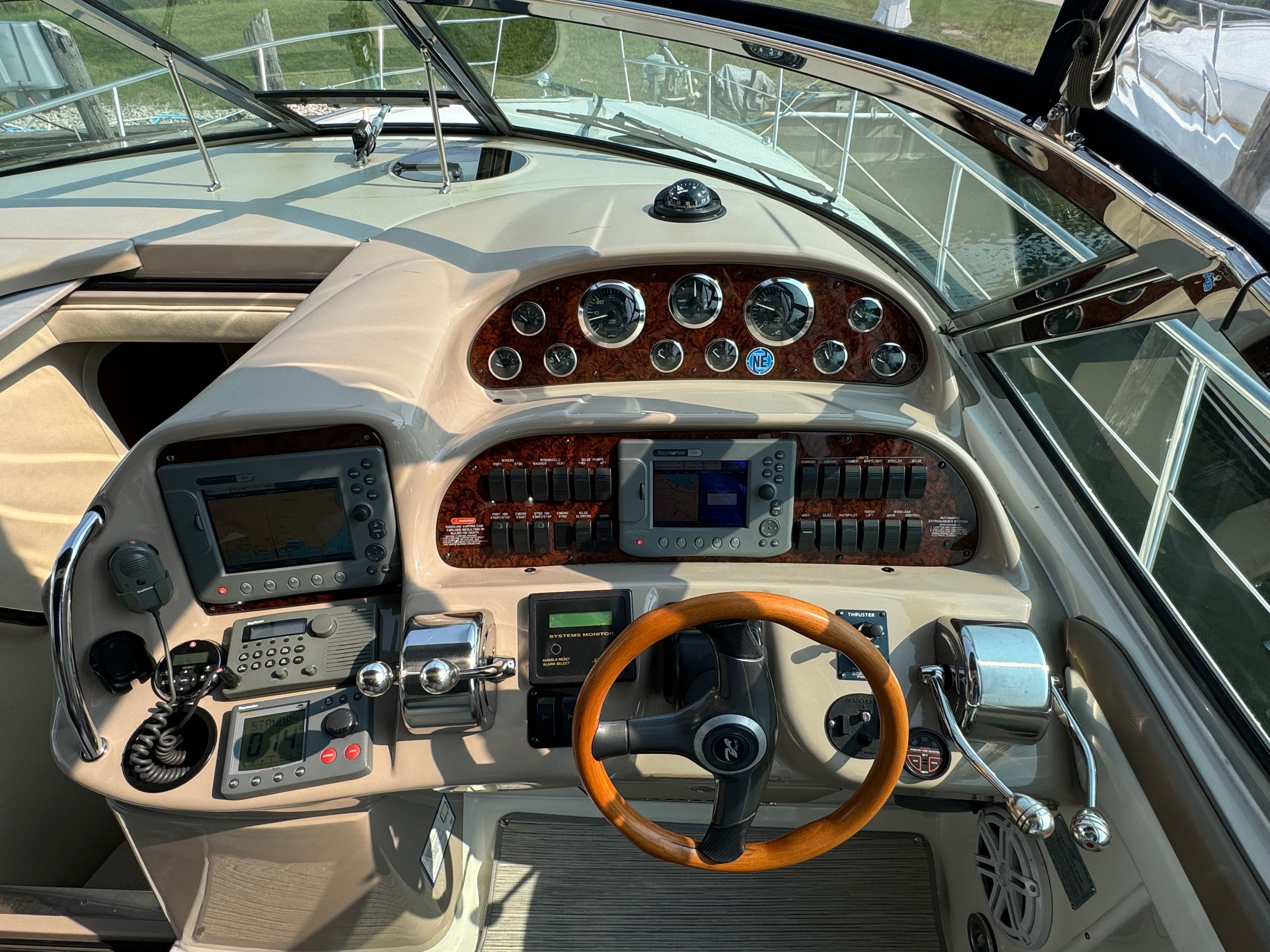 2002 Sea Ray 360 Sundancer - 8