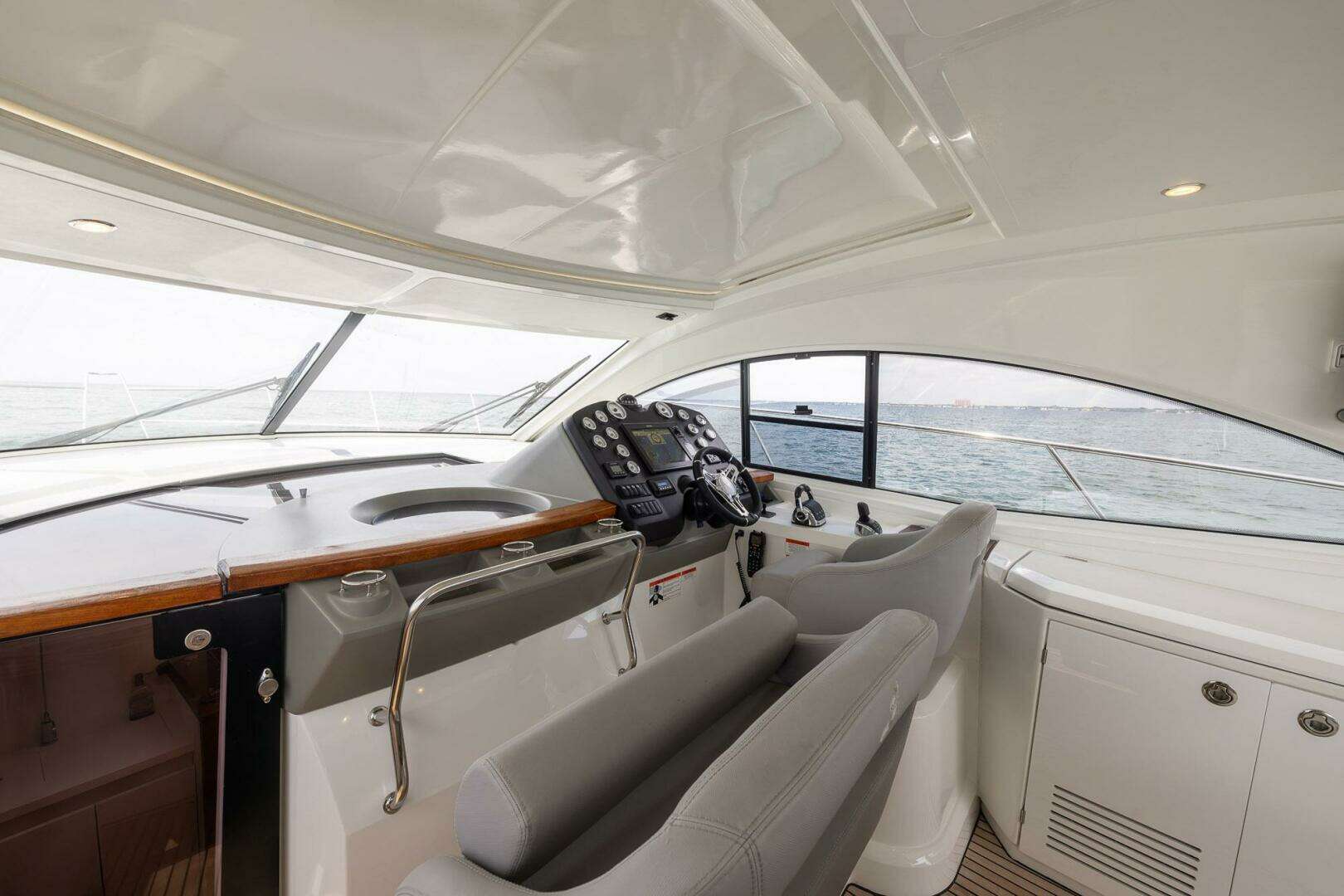 2014 Beneteau Gran Turismo 44 - Image 13