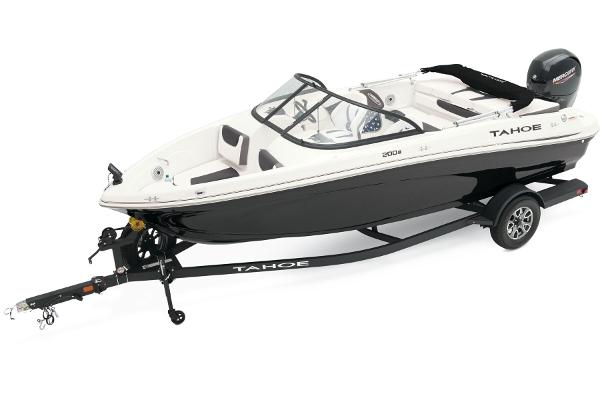 2025 Tahoe 200 S - 13