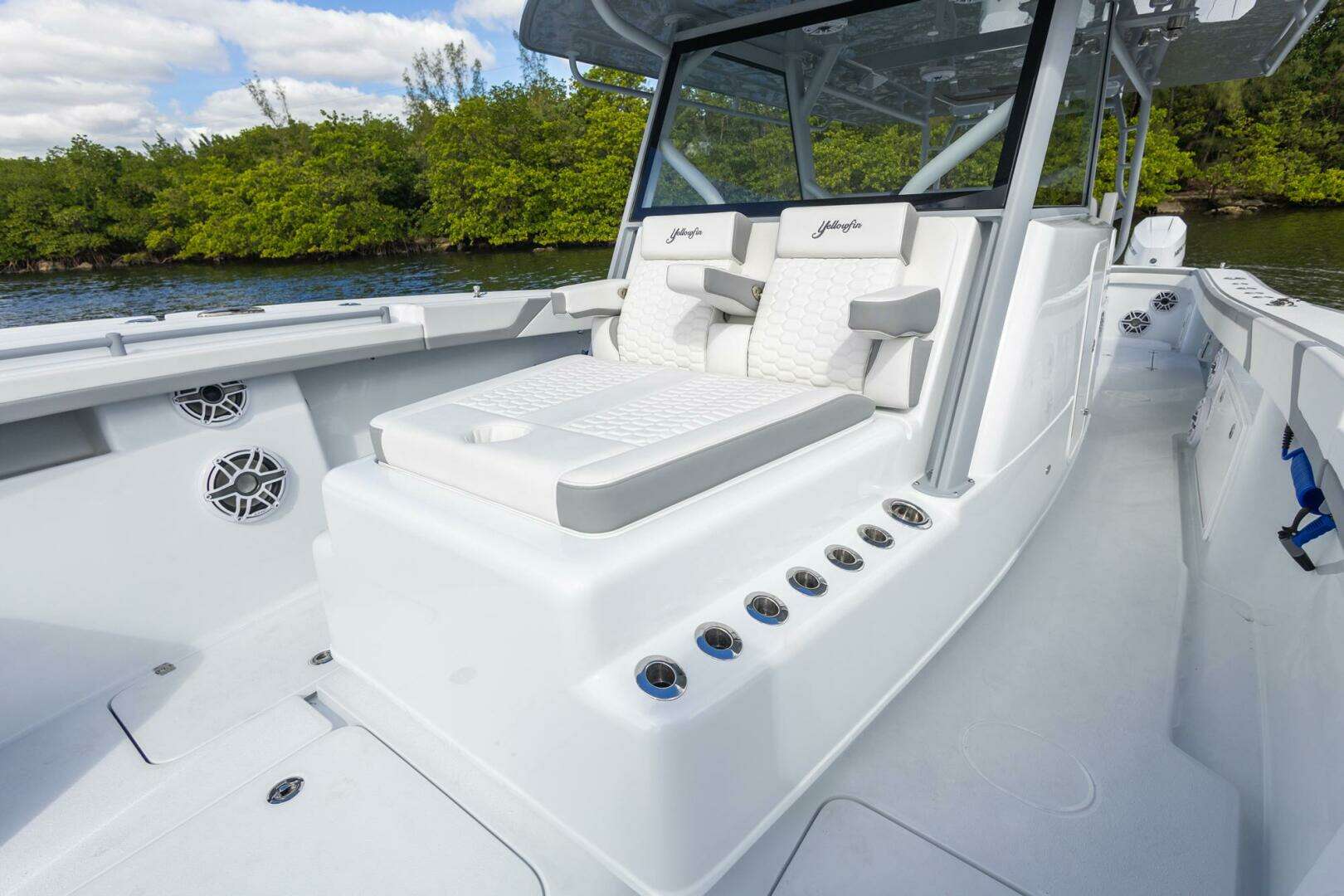 2026 Yellowfin 42 Offshore - Image 13
